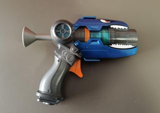 Lanzador Blaster Eli's Serie TV