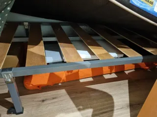 Habitación completa: Cama, cabecero y cajoneras