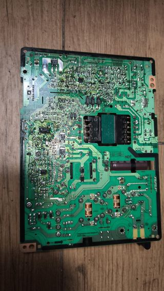 Placa Base Samsung UE40J5200AW