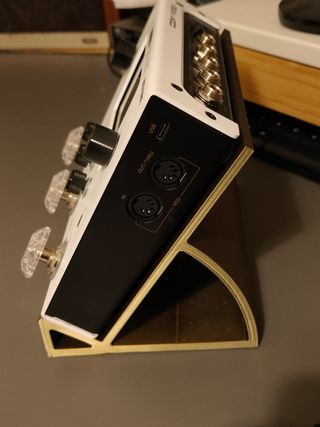 Hotone Ampero II stomp