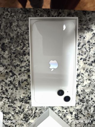 iPhone 14 Plus Apple