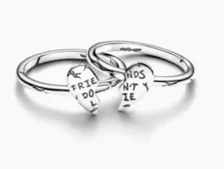 Anillo Corazón Friends Stranger Things