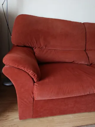 Sofá de 3 plazas en terciopelo granate