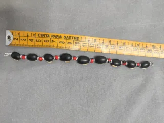 Pulsera Mucuna Negra y Huayruro