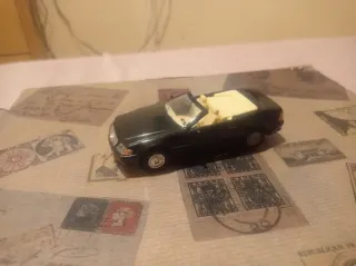 Lote de 5 Coches Escala 1:43 BMW y Mercedes