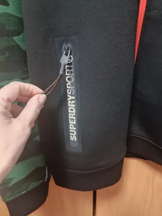 Sudadera Superdry Sport Camuflaje Verde Talla M