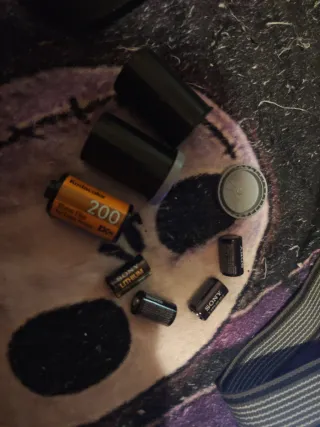 Cámara Nikon Analógica Plata y Negra