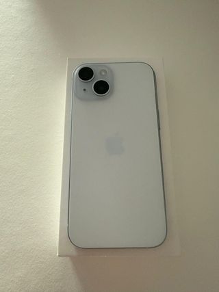 iPhone 15 blanco