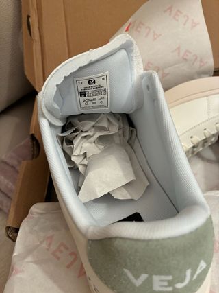 Zapatillas Veja Blancas y Verdes