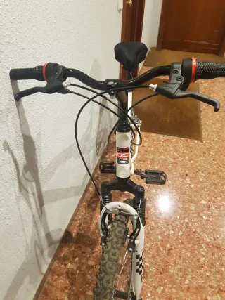 Bicicleta de Montaña Doble Suspensión
