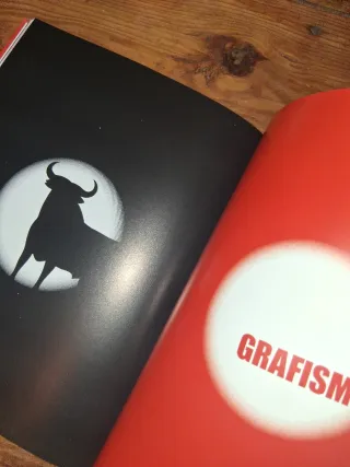 Made in Spain. 101 iconos del diseno espanol