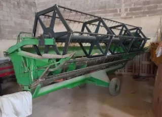 Cosechadora John Deere 1055