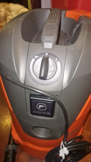 Aspiradora Husqvarna WDC 325L