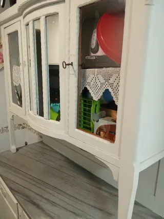 Aparador de cocina rústico madera y mármol