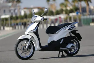 Piaggio Liberty 125 Scooter