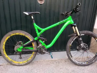 Commencal Meta Hip Hop 2 enduro XL
