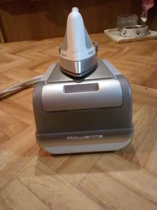 Plancha Rowenta casi nueva