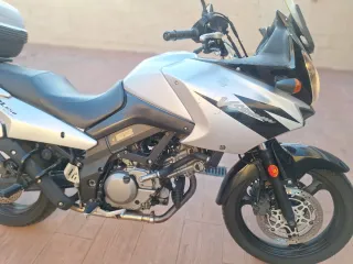 Suzuki V-Strom 650 Trail