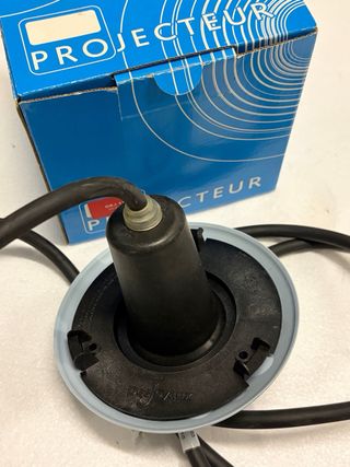 Foco Piscina Desjoyaux. Halógno. NUEVO