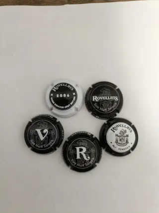 "5 Chapas Cava Rovellats Antiguas"