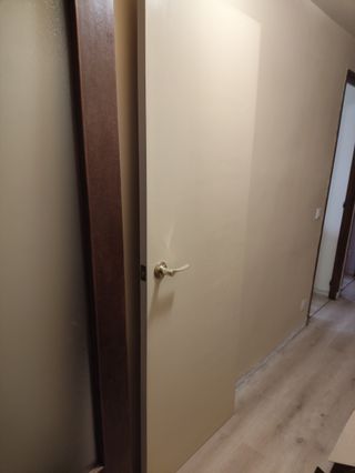 Puerta interior color crema 72x200 cm