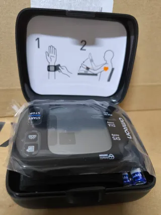 Tensiómetro OMRON Portátil rs7