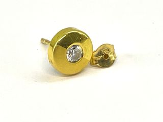 Pendientes oro 18k con piedra blanca