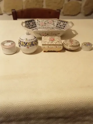 Collezione scatole ceramica decorate