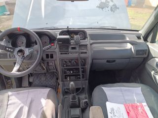 Mitsubishi Montero 2000