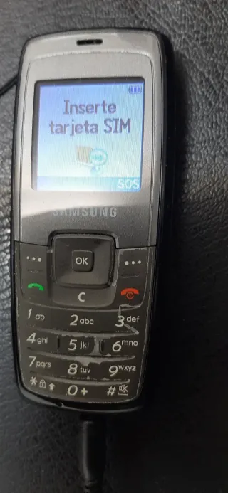 Teléfono Samsung SGH-C140 Negro