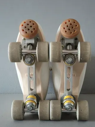 Pattini a rotelle bianchi Belati Giglio 42