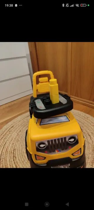 Correpasillos Camión Amarillo