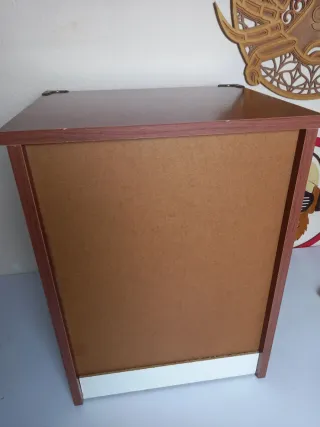 Mesita de noche madera y metal