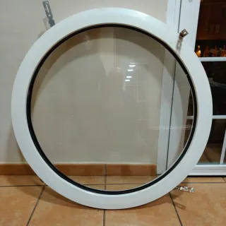 Ventana redonda PVC 90cm