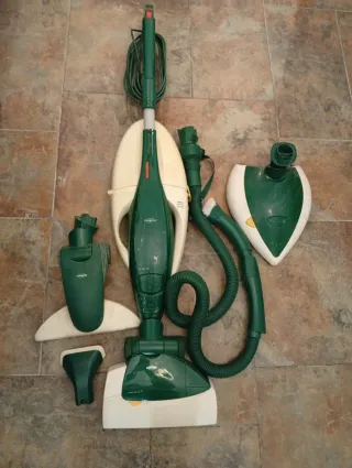 Aspiradora Vorwerk Kobold con accesorios