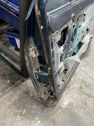 Puerta VW Golf MK1 Cabrio (Copiloto)