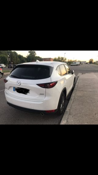 Se alquila Mazda CX-5