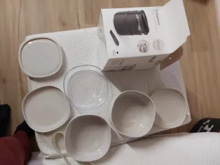 Amuse -Set di tre contenitori per il pranzo.