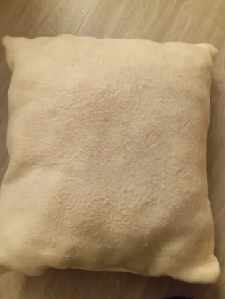 Cueva para gatos beige