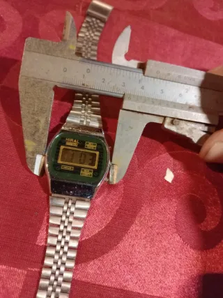 Relógio Vintage Hiral Digital Prata e Verde