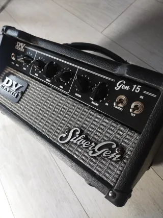 DV Mark Amplificador Válvulas Guitarra