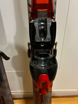 Esquís Atomic C-Series