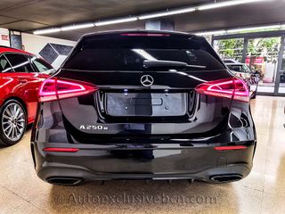 Mercedes A 250e AMG | Techo Panorámico | 218 c.v