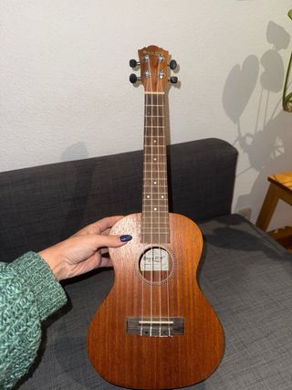 Ukelele Soprano Strong Wind