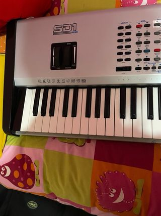 Teclado Ketron SD1 con USB