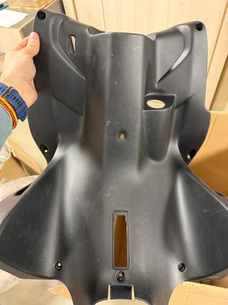 CONTRAESCUDO YAMAHA AEROX 4T