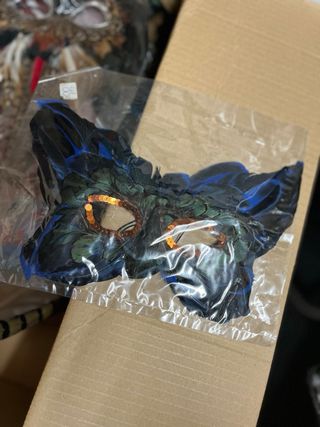 5 antifaces de Plumas varios modelos