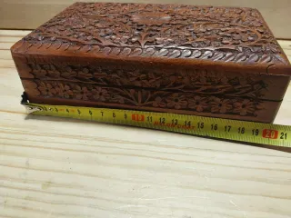 Caja joyero madera tallada India