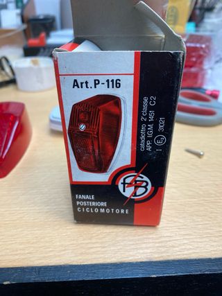 Piloto trasero bici italiano F.B. 2171