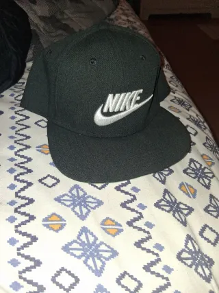 Gorra Nike Pro Negra